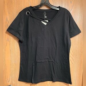 Black V-Neck Short Sleeve Top